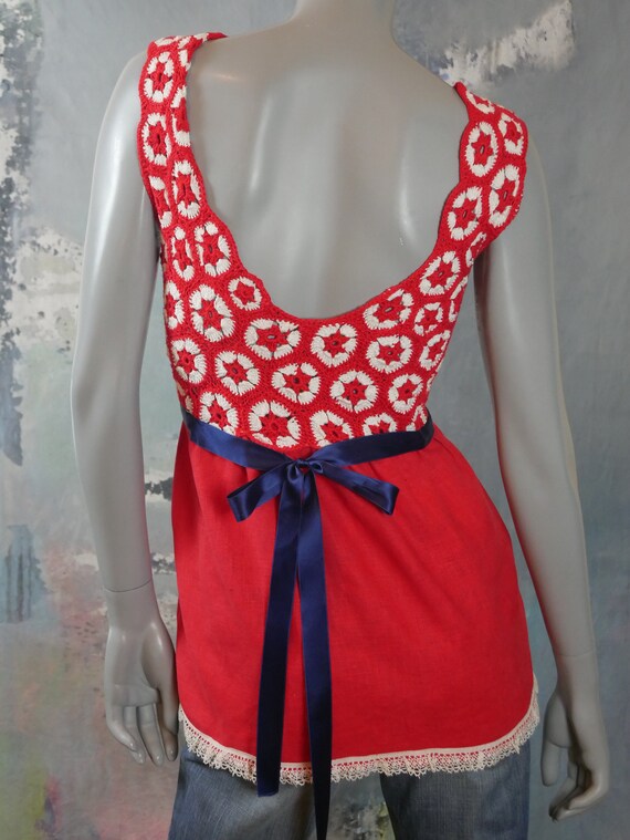 1970s Crochet Sleeveless Summer Top, Red & White … - image 7