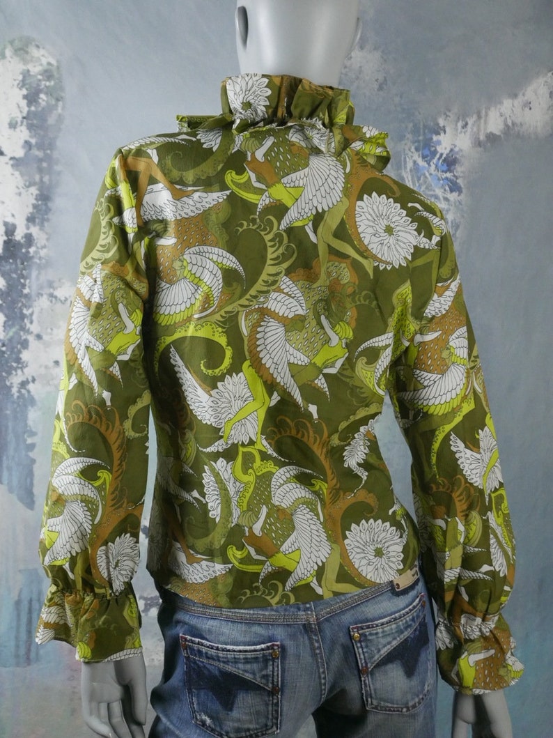 Green Abstract Pattern Retro Top with Ruffled Neckline 1970s Swedish Vintage Floral Blouse Size 14 US 18 UK
