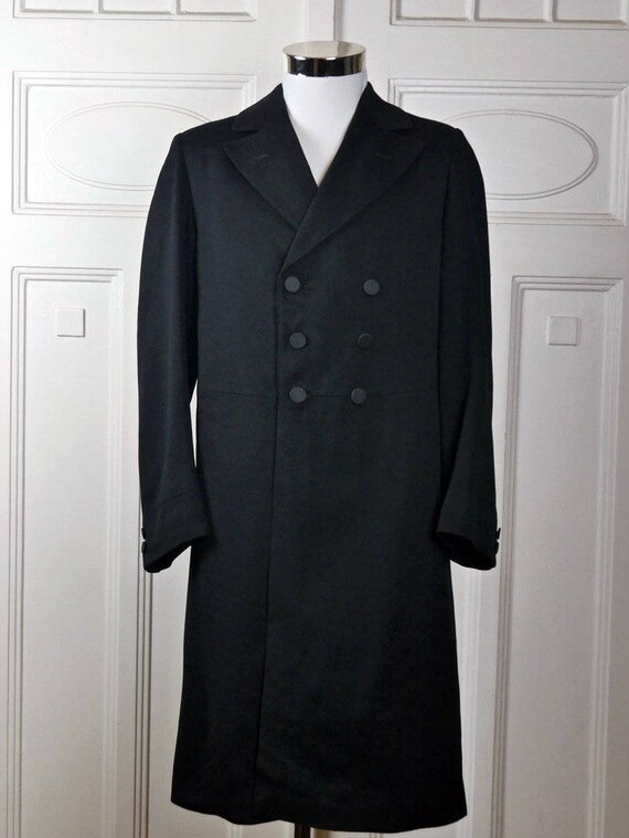 European Vintage Edwardian Frock Coat, Black Wool Double-breasted Prince  Albert Frock Coat, Teddy Boy Coat, Steampunk Coat: Size 36 US/UK - Etsy New  Zealand