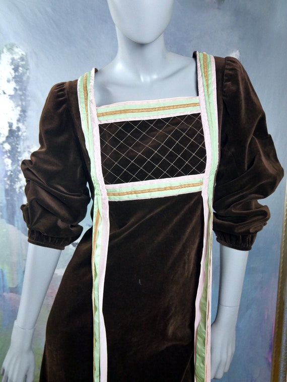 70s Maxi Dress, Brown Velvet Elizabethan Style Bo… - image 4