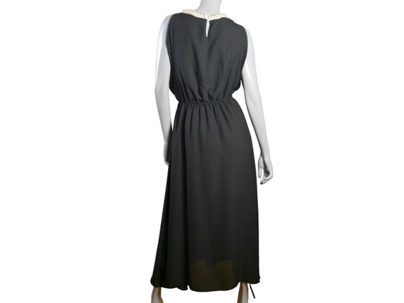 70s Vintage Long Black Sleeveless Dress with Lace… - image 4