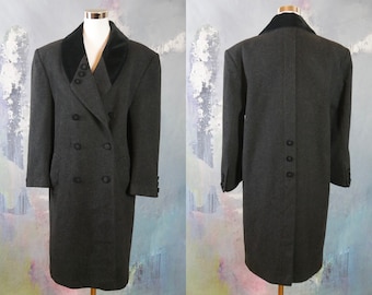 Charcoal Gray Wool Coat w Black Velvet Collar, 1980s Vintage Warm Winter Double-Breasted Overcoat, Made in Germany: Size 12 US, 16 UK