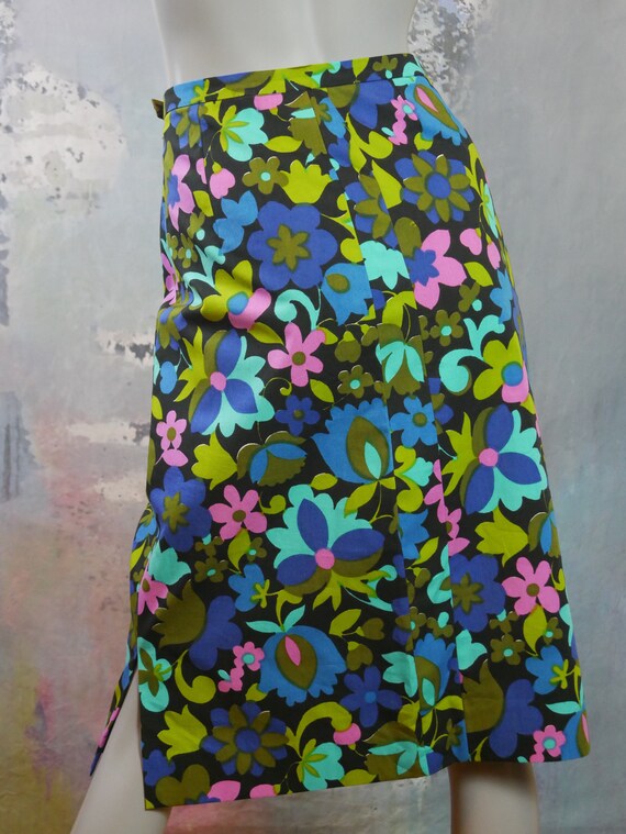 1970s Floral Skirt, Blue Pink Chartreuse Olive Tu… - image 5