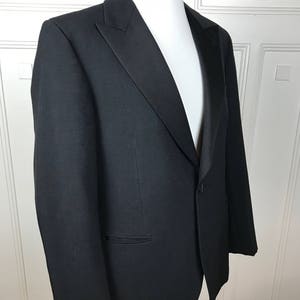 Vintage Tuxedo Jacket, Swedish Black Dinner Jacket w Silk Peak Lapels, European Smoking Jacket: Large, Size 40 US/UK image 5
