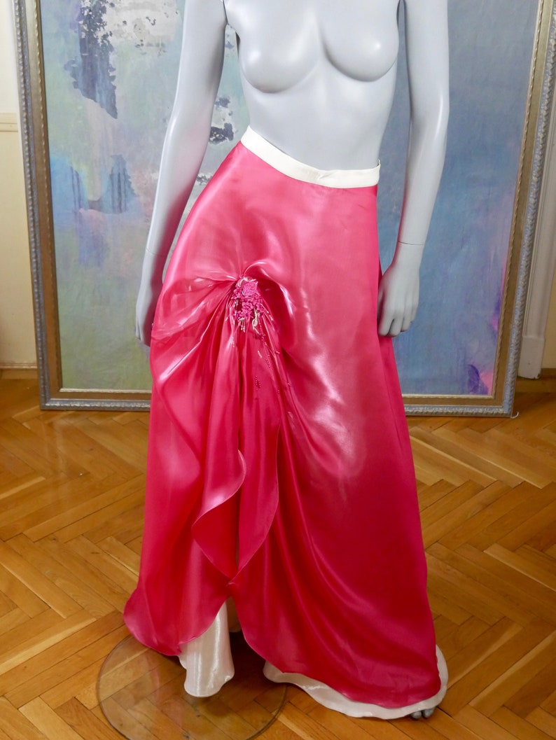 68.58cm Waist = 27 inches 10 UK Pink Satin Formal Skirt European Floor-Length Skirt w Ivory Colored Waistband /& UnderSkirt: Size 6 US