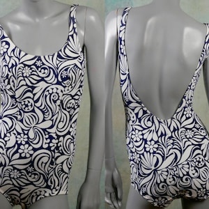 1960s Bathing Suit, Authentic Vintage Navy Blue & White Floral Bathing Suit: Size 6 US, 10 UK