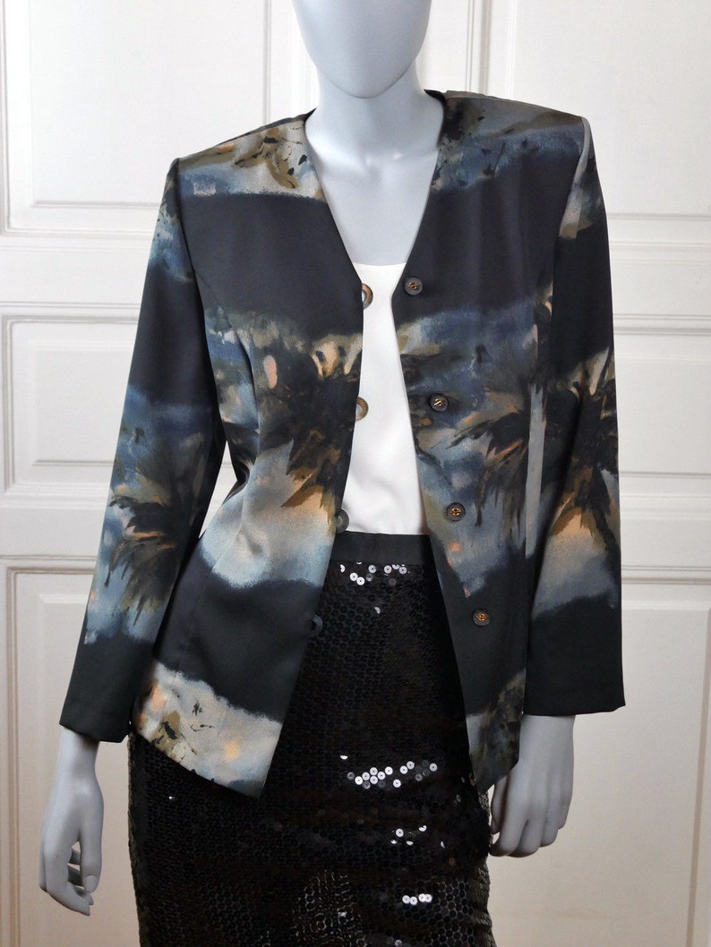 Made in Finland: Size 14 US 18 UK Gray European Vintage Black Blazer with a Strikingly Elegant Abstract Pattern in Blue Beige /& Bronze