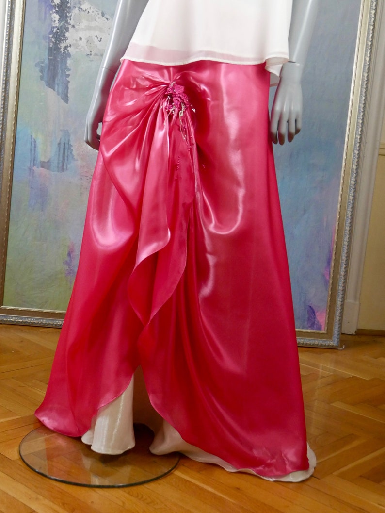 68.58cm Waist = 27 inches 10 UK Pink Satin Formal Skirt European Floor-Length Skirt w Ivory Colored Waistband /& UnderSkirt: Size 6 US