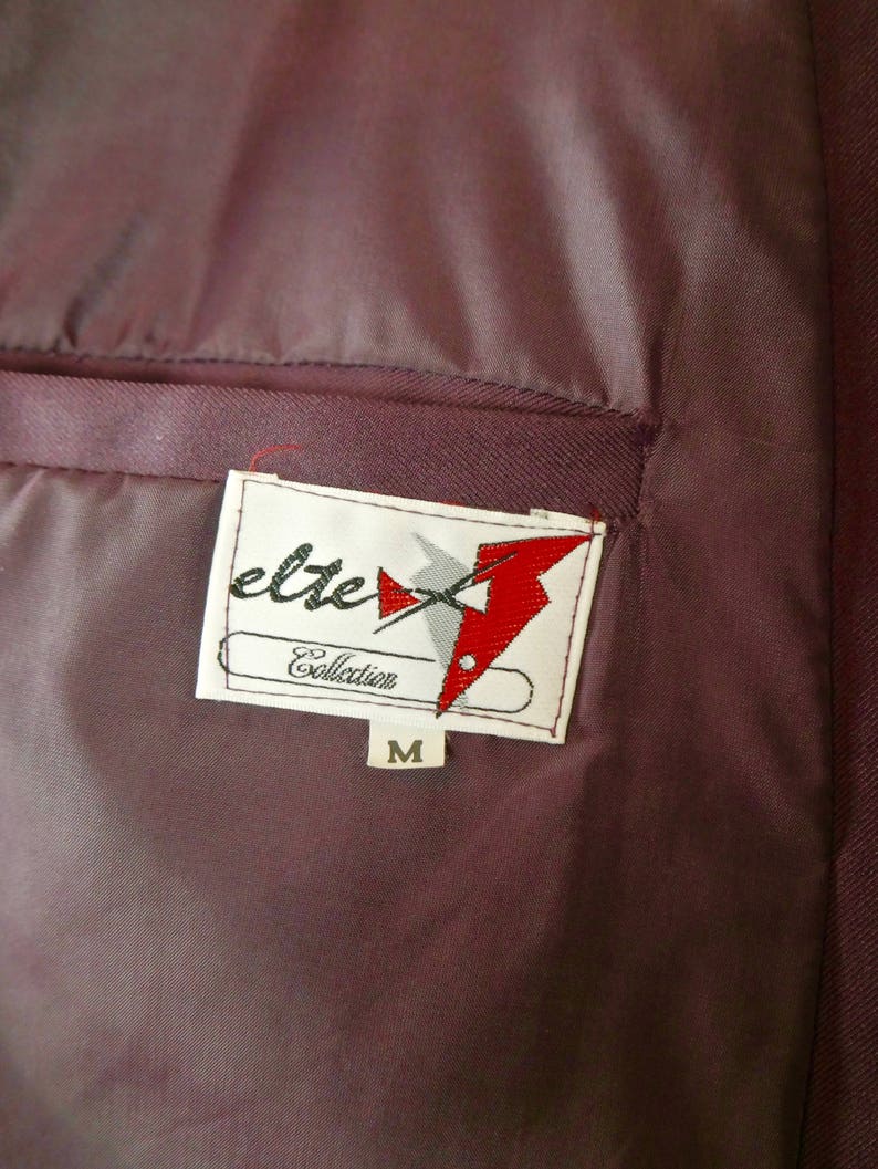 European Vintage 1980s Singled-Breasted Silk-Blend Purple Dinner Jacket Purple Tuxedo Jacket Size 38 USUK Smoking Jacket