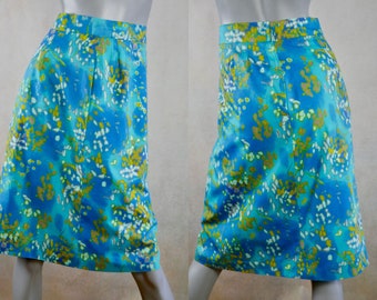 70s Turquoise Skirt, European Vintage Clothing: Size Medium, 8 US, 12 UK, Waist = 29 inch waist, 38 inch hips