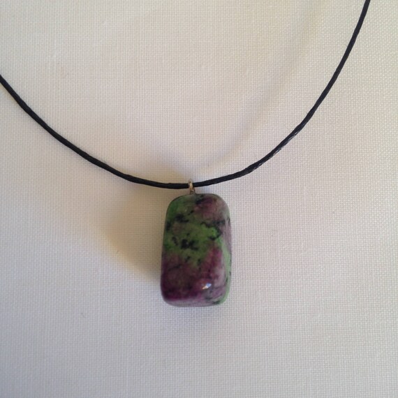Handmade Rhodonite Gemstone Tumble Stone Necklace Choker