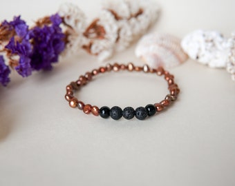 Pearl bracelet with Black Lava, Onyx Accent Bracelet, Diffuser Bracelet, Essential oils Bracelet, River Pearl Bracelet, Canary island lava