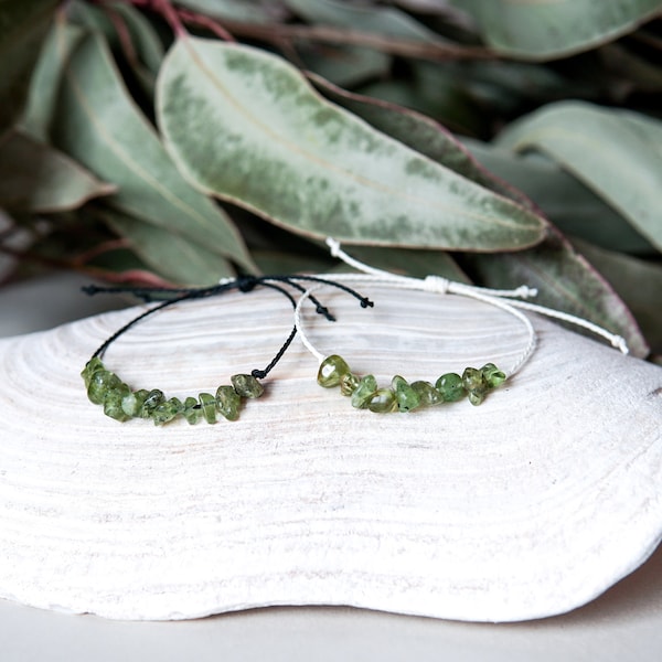 Olivine Stone on String, Olivine Bracelet, Lanzarote Olivine, Black or White String knotted Olivine bracelet, Green Lanzarote Stone beads