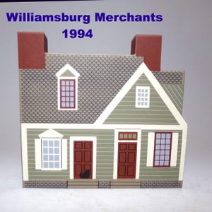 Cat&#39;s Meow Joline 1994 Shelf Sitter &quot;Williamsburg VA Merchants M. Dickinson Store&quot; 4&quot;x4.5&quot; Wood Collectible Black Cat Famous Building