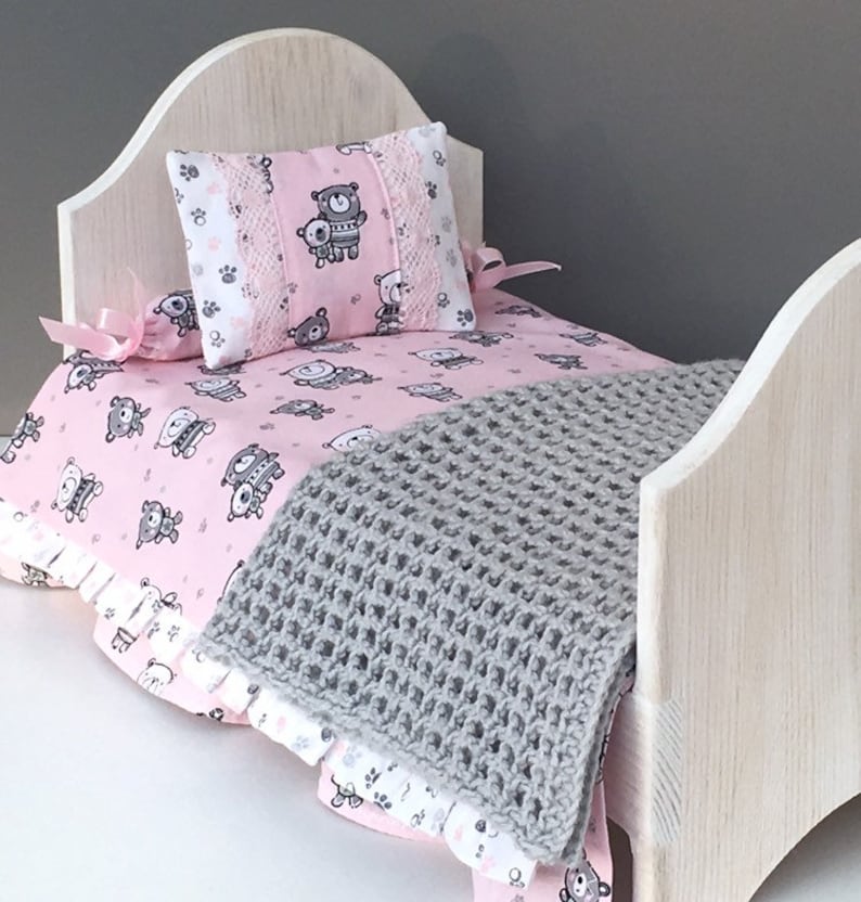 1 6 Scale Barbie Doll Bed With Bedding Set The Little Etsy