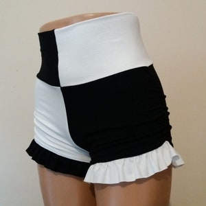 Black and white cotton ruffle shorts/ Scrunch ruffle shorts/ Plus size ruffle shorts/ High waisted shorts/ Dance shorts/ Aerial costume