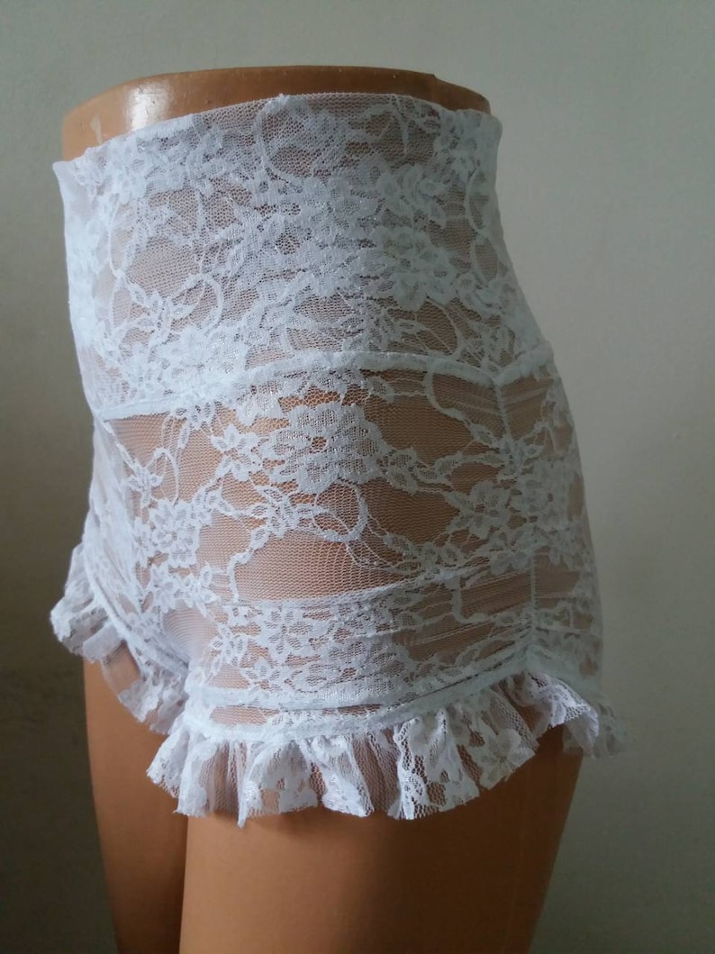Sexy Lace Low Waist Ruffle Shorts