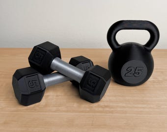 Baby Rassel Set: 3D Gedruckte Kurzhantel & Kettlebell, Fitness Geschenk