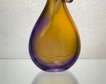 Medium Purple and Gold Curly Vase