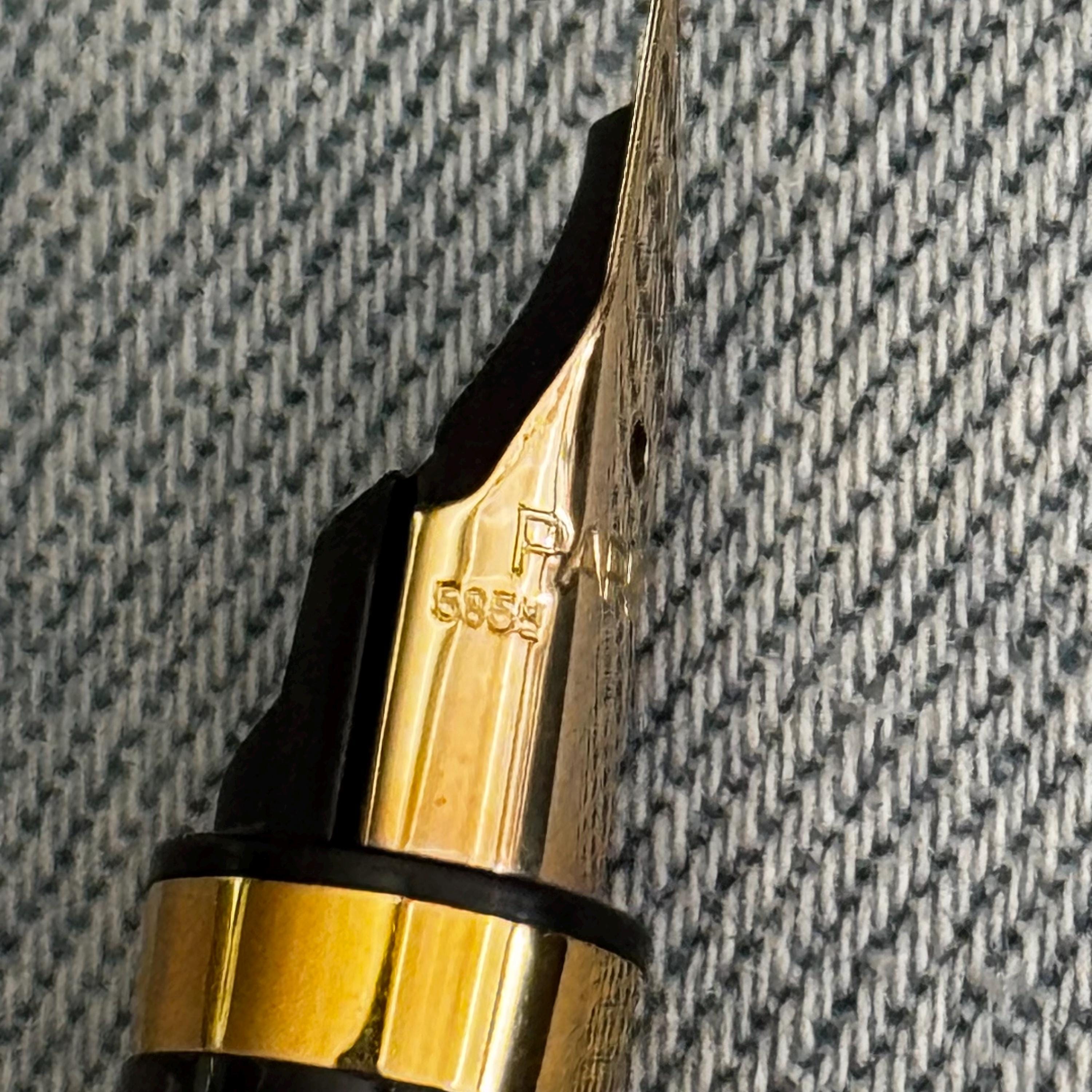 1984 Parker 75 Calligraphy Pen: 14k Gold Nib, Black & Gold, France - Etsy
