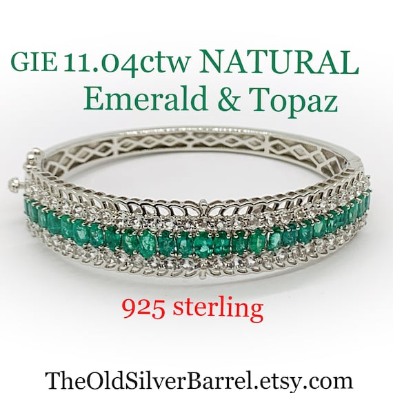 Emerald hinged bangle bracelet, green emerald diam