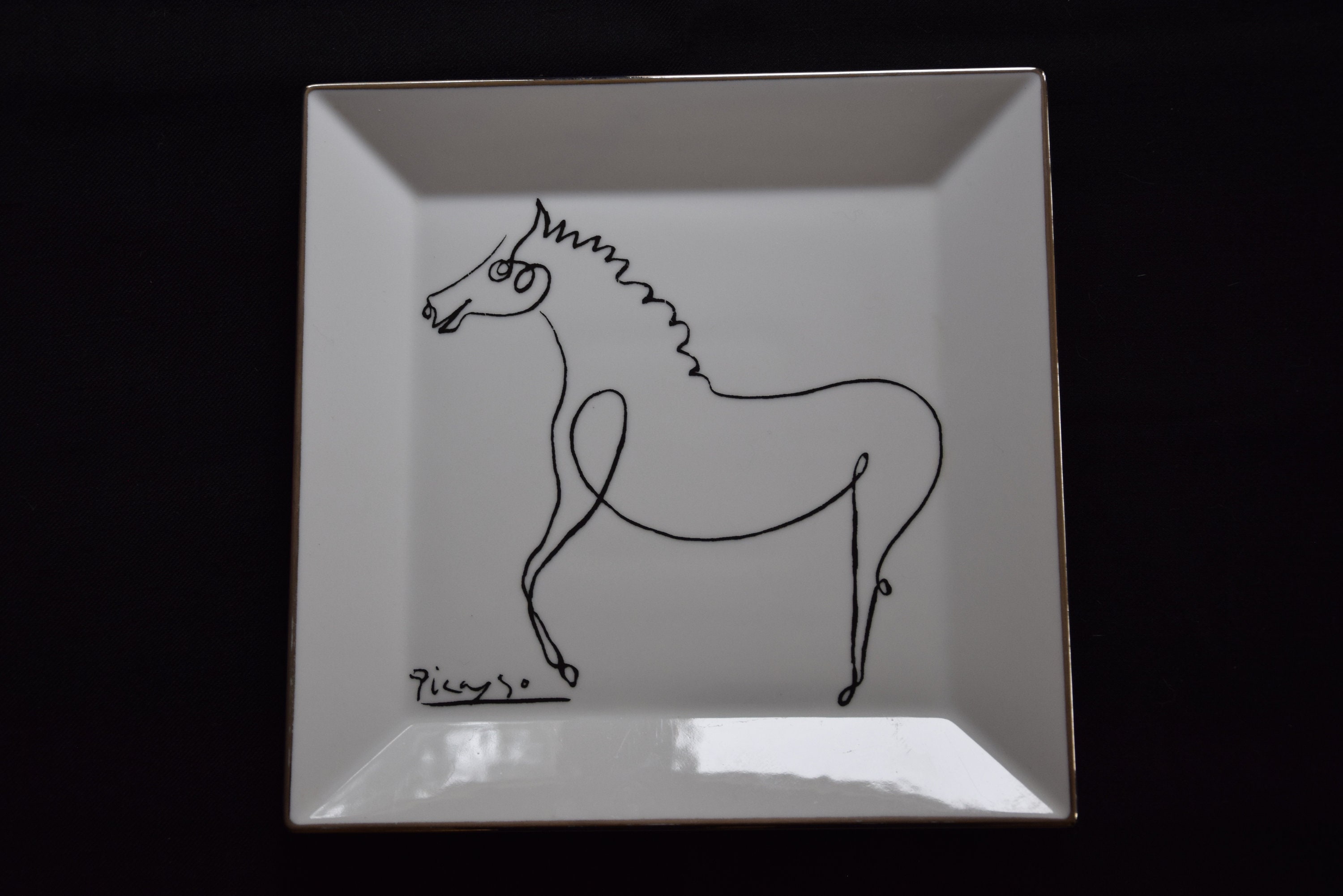 Vide Poche en Porcelaine avec Illustration de Picasso Le Cheval