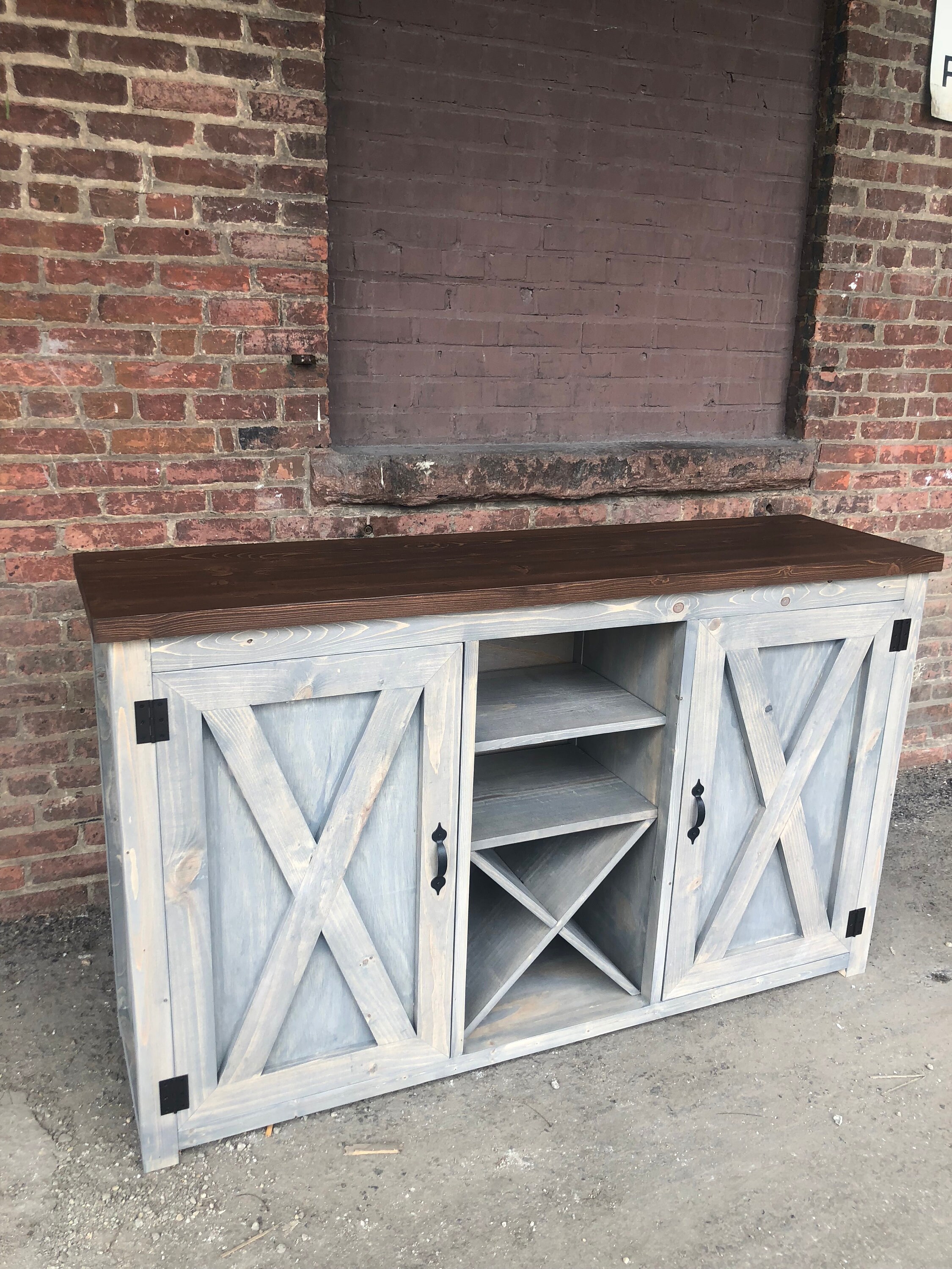 wine storage sideboard on Farmhouse Style Sideboard Or Buffet With Wine Storage