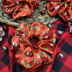 Christmas Mickey Ear Scrunchie | Disney World Scrunchie | Disneyland Scrunchie | Very Merry Scrunchie | Satin Scrunchie