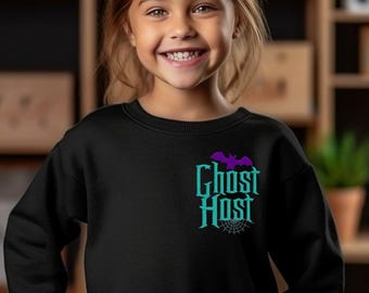 Ras du cou brodé Ghost Host pour jeune enfant | Pull Disney pour enfant | Sweat-shirt du manoir hanté | Pull mortel stupide