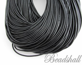 Grundpreis 1 m=0,95 Euro / 2 Meter Lederband rund 2 mm Schwarz