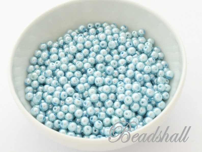 100 Glass Beads 4 mm Color Light Blue Mother-of-Pearl Style