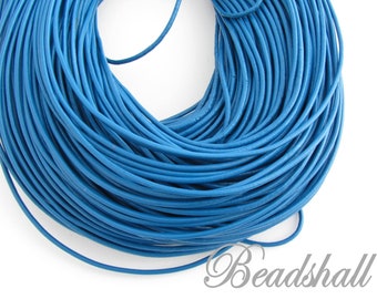 Grundpr. 1 m=0,95 Euro / 2 Meter Lederband rund 2 mm Blau