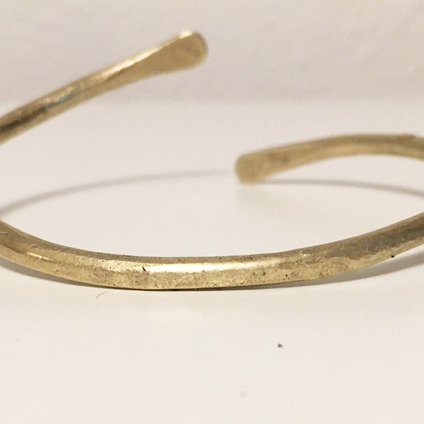 Brass Bangle Bracelet- Raw Brass Bracelet || Hand-forged Hammered Bracelet || Stacking Bangle