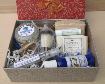 Men's Gift Box (Natural Men's Grooming Products)