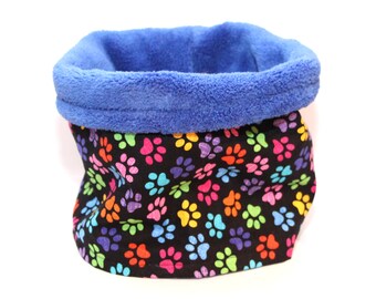 Stylish, warm loop for dogs - perfect accessory for cold days - motif: colorful paws