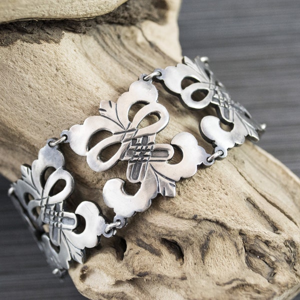 Sanborns Heavy Link  Sterling Silver Mexican Bracelet