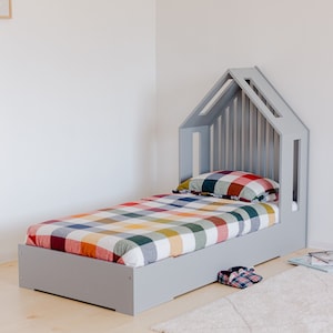 Montessori floor bed Toddler floor bed House bed Wooden bed Montessori furniture for kids bedroom Toddler bed Montessori bed kids