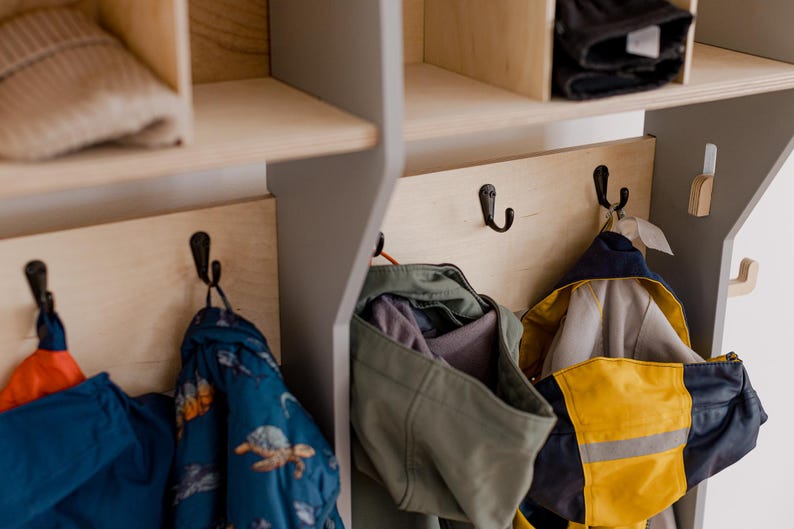 Trägarderob för småbarn: Klädställ för barnkläder Meuble Enfant Kindergarderobe bild 5