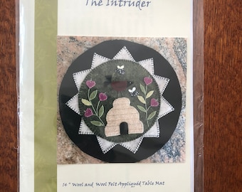 The Intruder,  Wool Applique PAPER PATTERN
