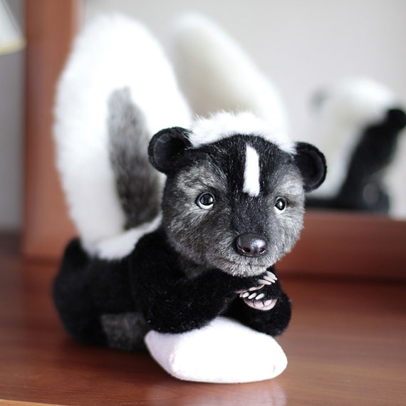 stuffed skunk toy