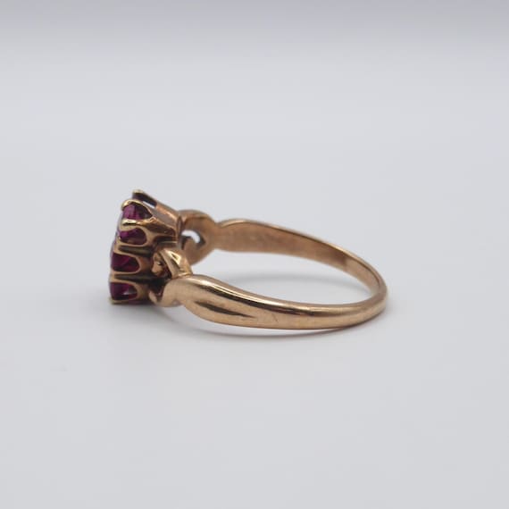 Vintage 14K Solid Gold Ruby Cluster Ring – 6 Gems… - image 4