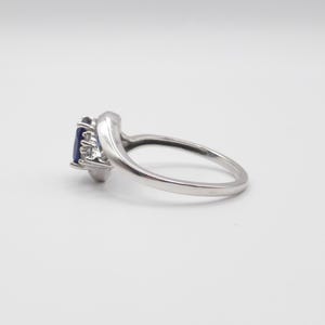 Vintage Blue Sapphire With Diamonds 10K Solid White Gold Ladies Ring, Size 6.75, Classy Accent Diamonds
