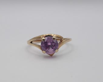 Vintage Pink Sapphire 10K Solid Gold Ladies Ring | Classic Elegant Design | Size 7