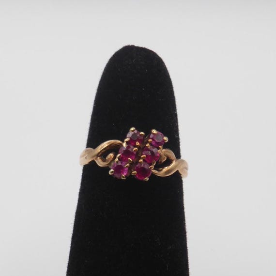 Vintage 14K Solid Gold Ruby Cluster Ring – 6 Gems… - image 7