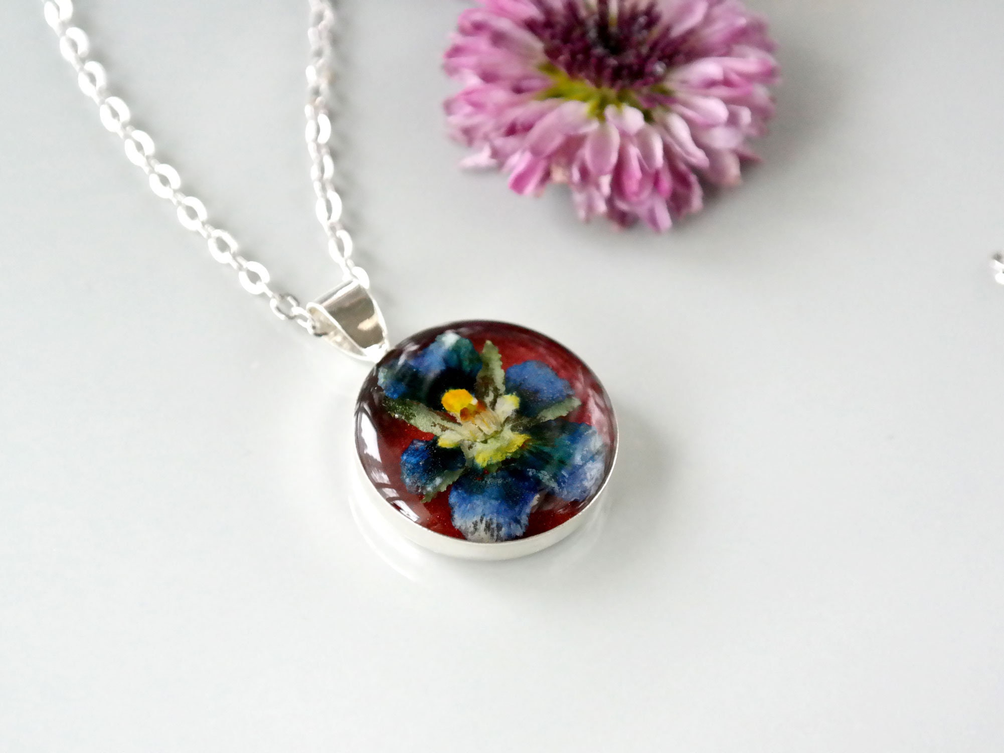 Resin necklace, Pressed flower,Real flower necklacee