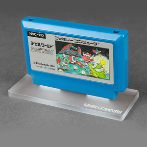 ファミリーコンピュータ（ファミコン）ゲームカートリッジ用ディスプレイ