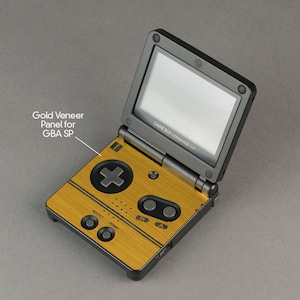 Chapa de oro para Game Boy Advance SP (GBA SP) - 'Estilo Famicom'