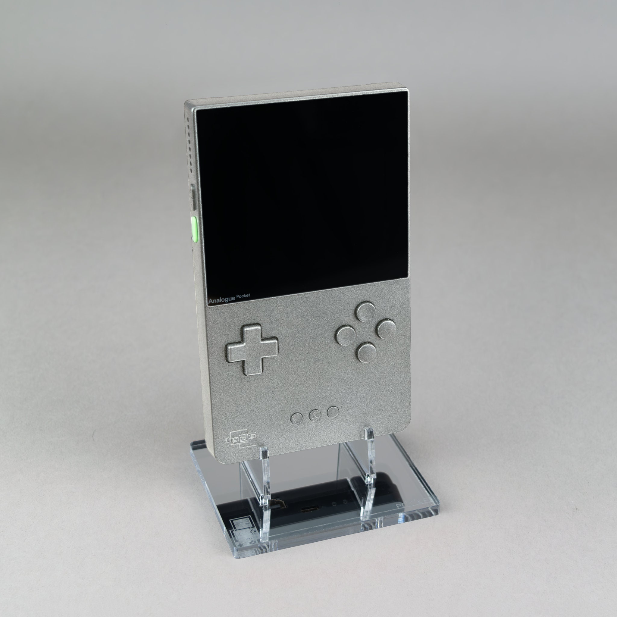 その他 Analogue Pocket Silver Silver pocket with black replacement buttons : r/AnaloguePocket