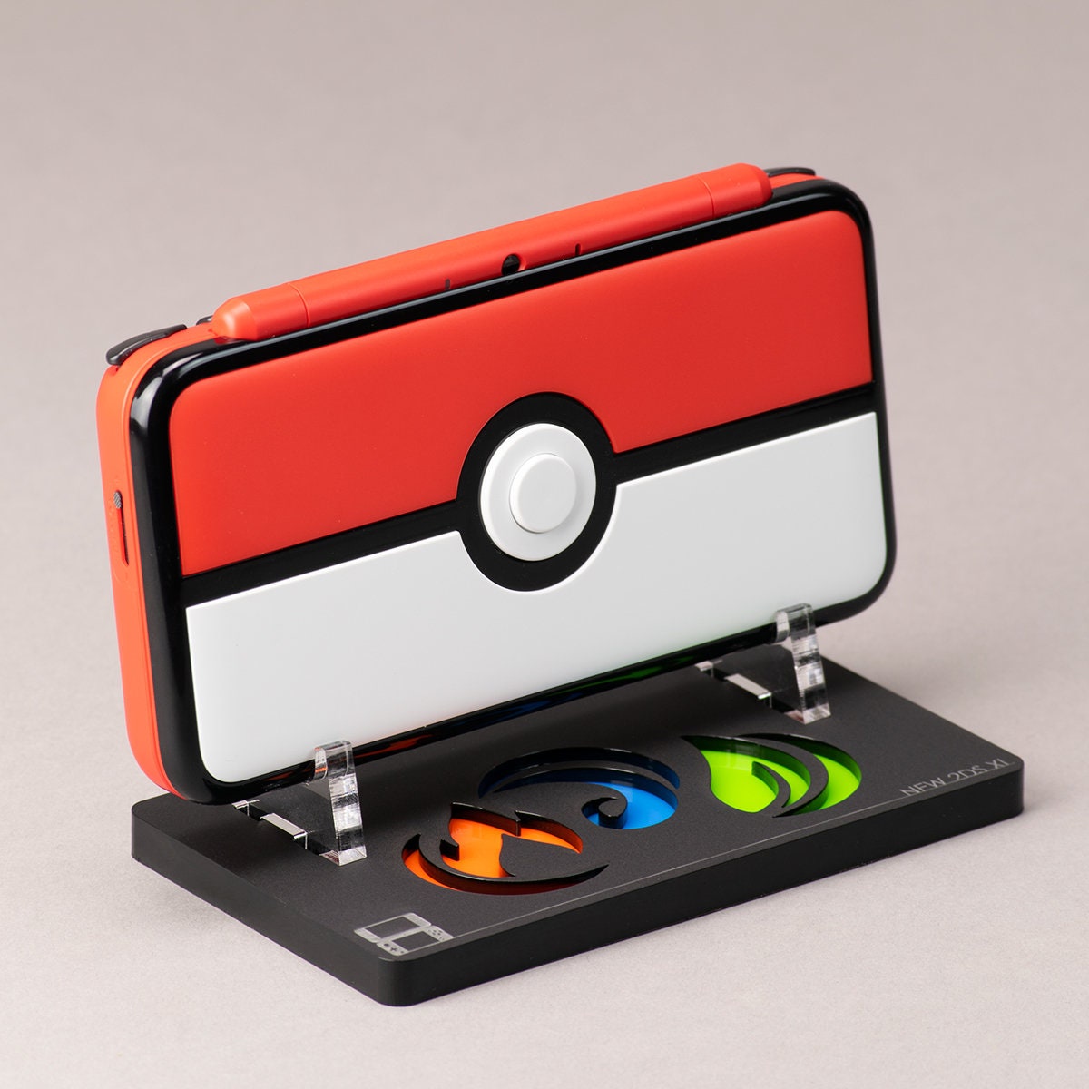 Pokeball, new Nintendo 2DS XL, pokemon Go, nintendo 3ds, fantasy