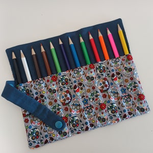 Trousse a crayons à rouler